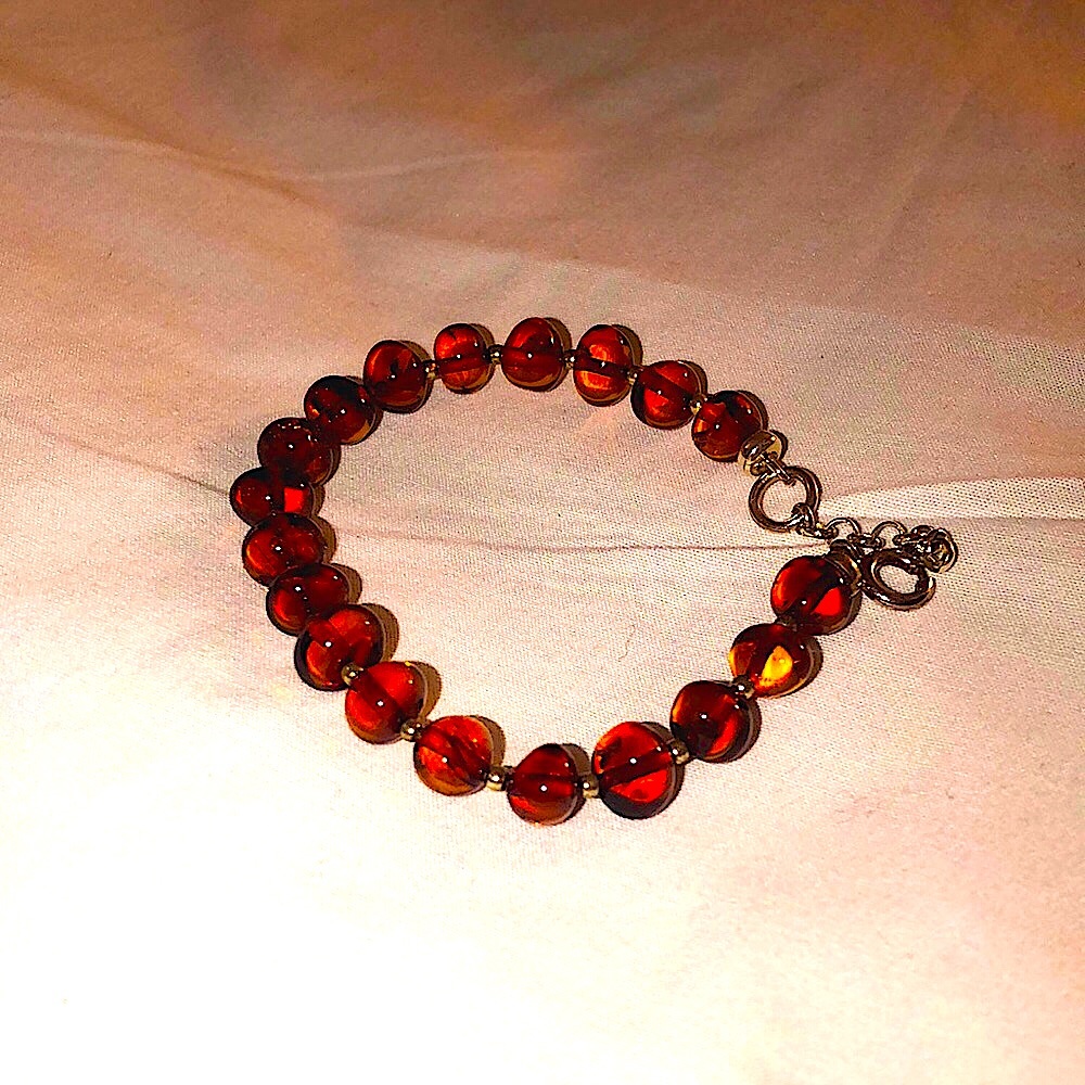 Genuine Baltic amber bracelet with silver lock